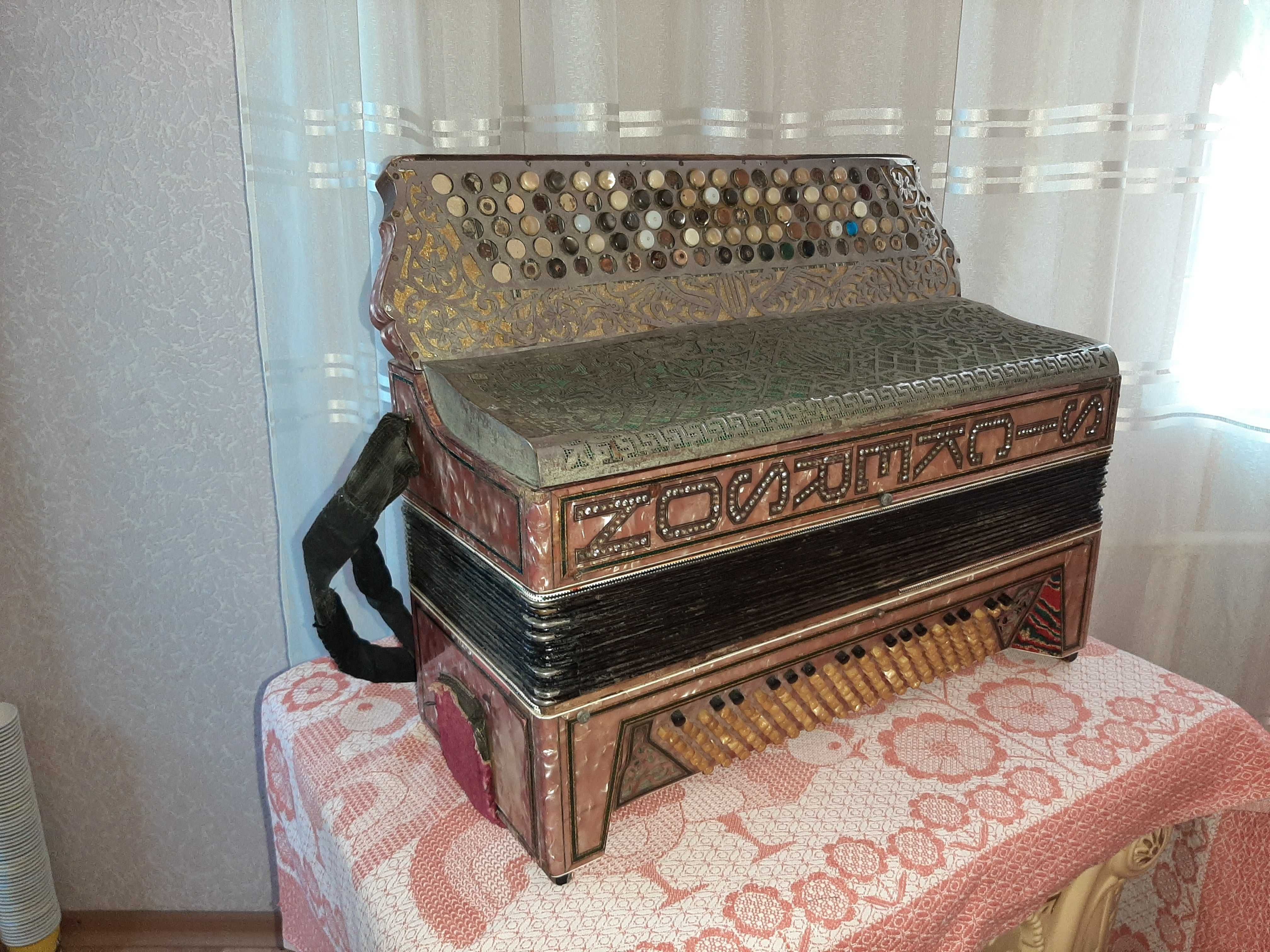 Раритетный итальянский баян