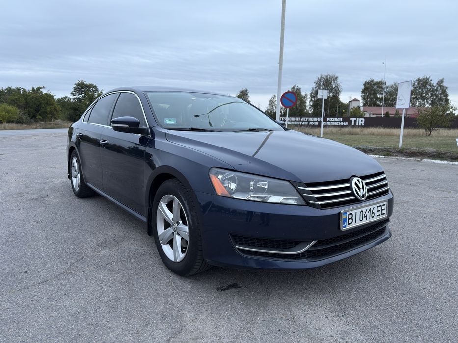 Volkswagen Passat Se 2013 Blue 2.5L