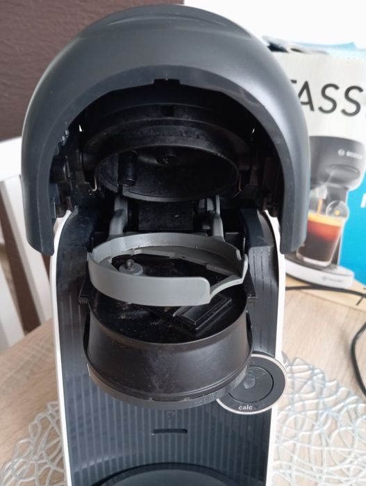 Ekspres do kawy BOSCH TASSIMO finesse