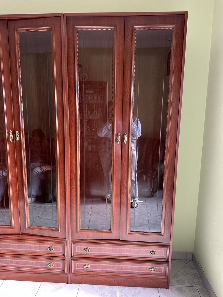 Movel sala em boas condicoes