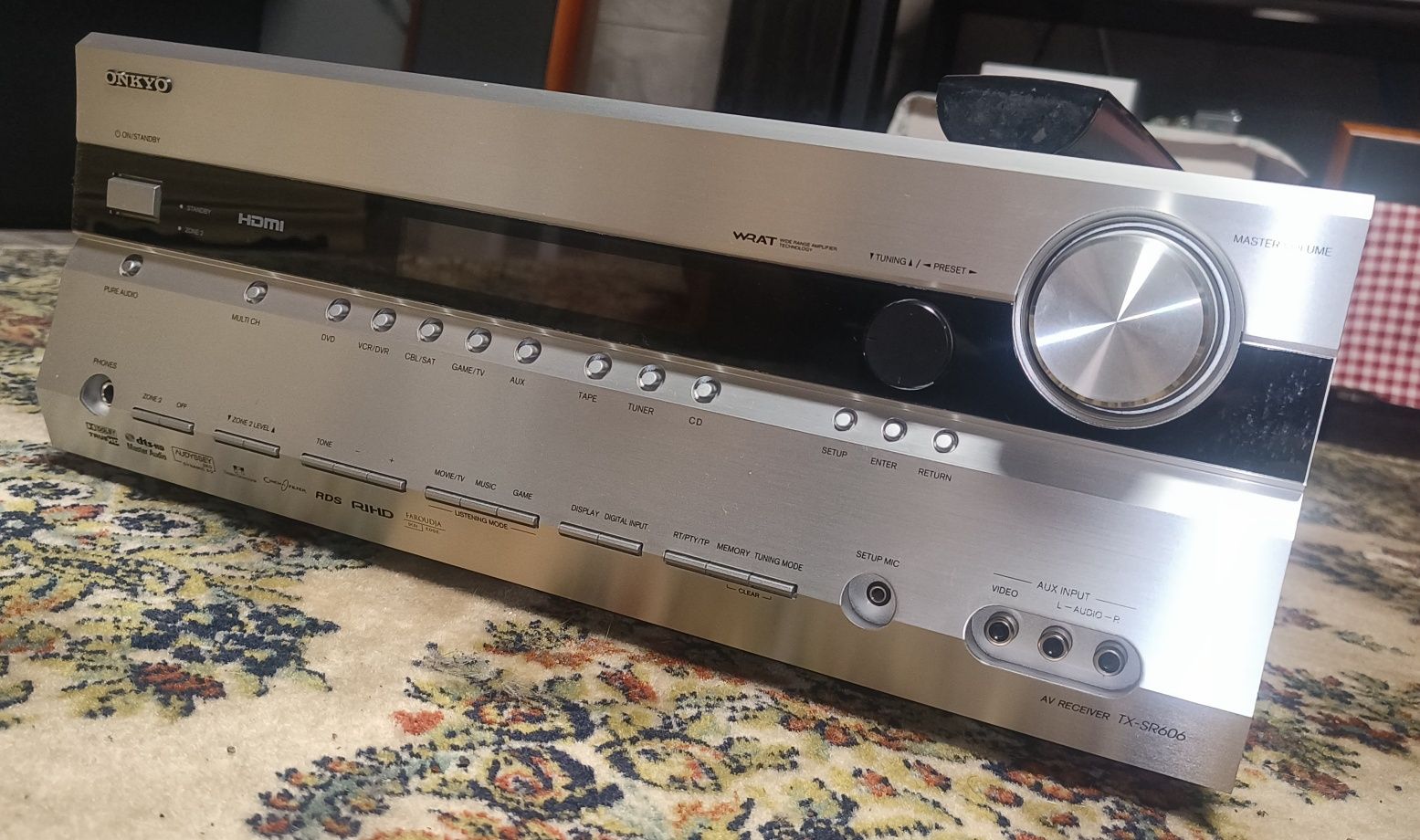 Amplituner ONKYO TX-SR606