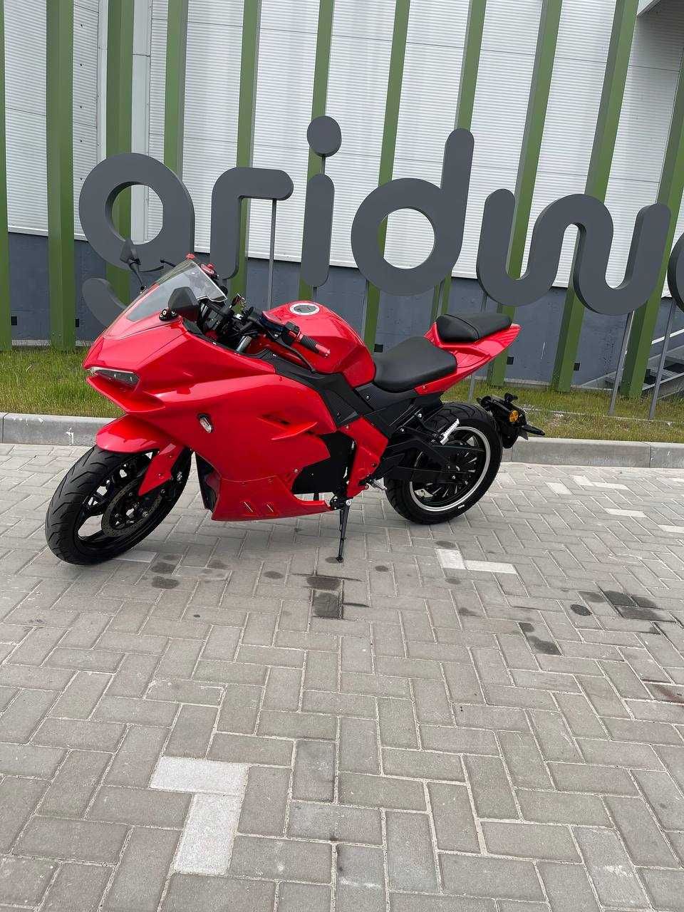 Продаж електробайку  Ducati Panigale. На ходу, перший власник, 2023 р