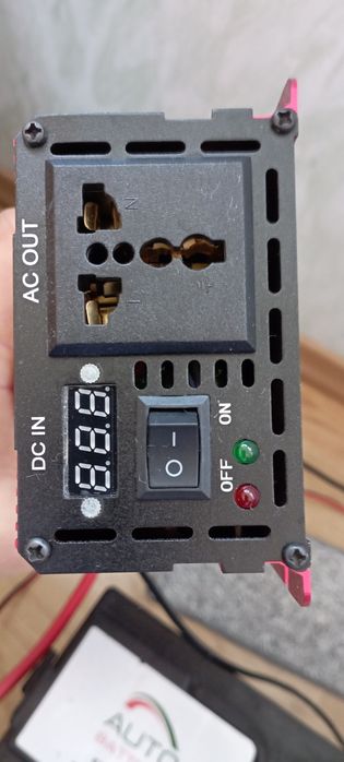 Акумулятор інвертор зарядне