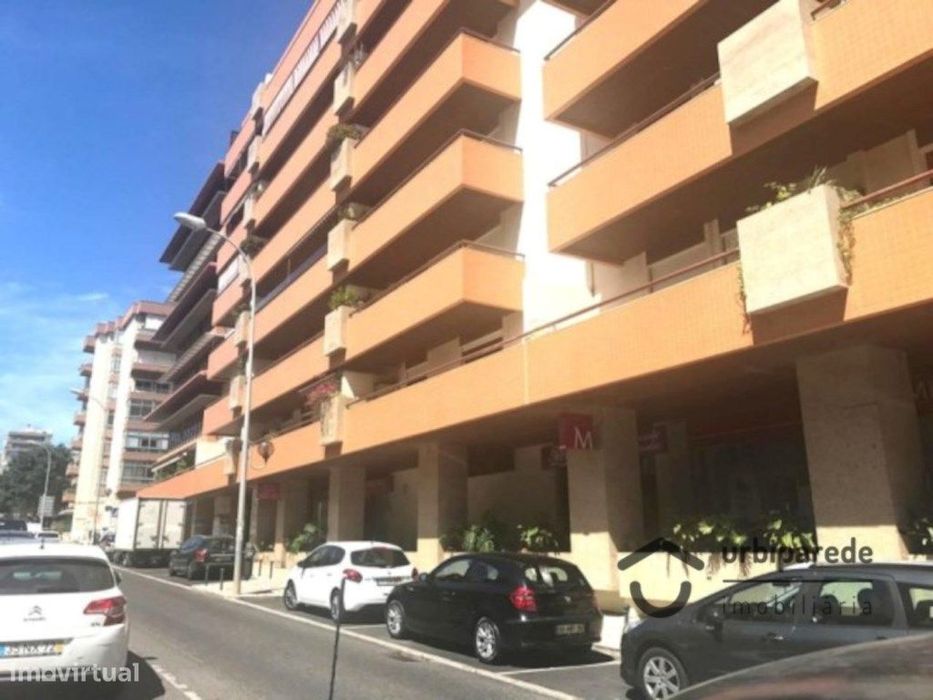 Escritório no Moinho das Antas totalmente remodelado