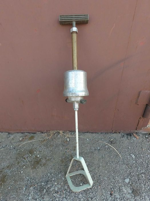 Насос ручний садовий