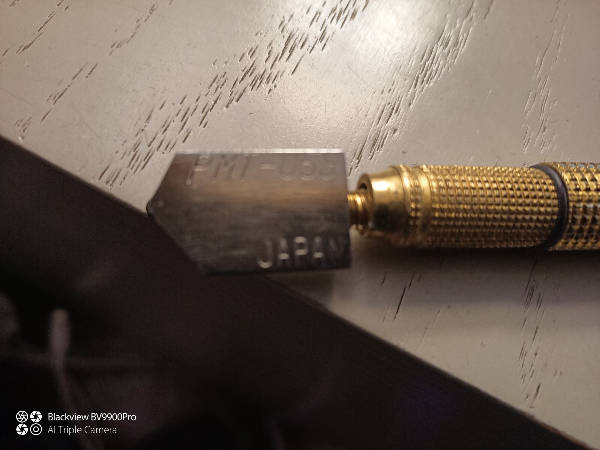 Diamante cortar vidro  bem robusto em latão
