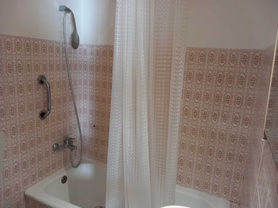 Magnífico T0, junto à Estação do Cacém