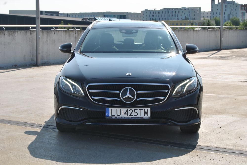Mercedes e220d w213 s213 e klasa kombi czarny super stan