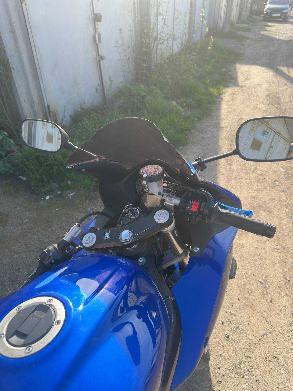 Suzuki SV 650S 2004