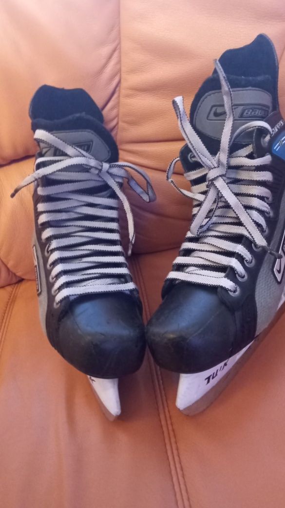 Łyżwy hokejowe Bauer Supreme NŁice 40,5 Wkładka 25,5