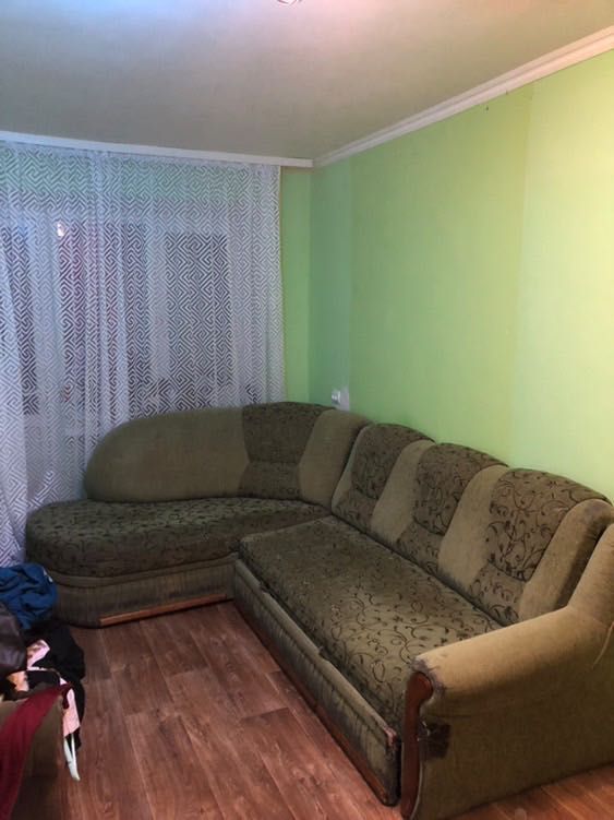 Диван кутовий з підйомним механізмом