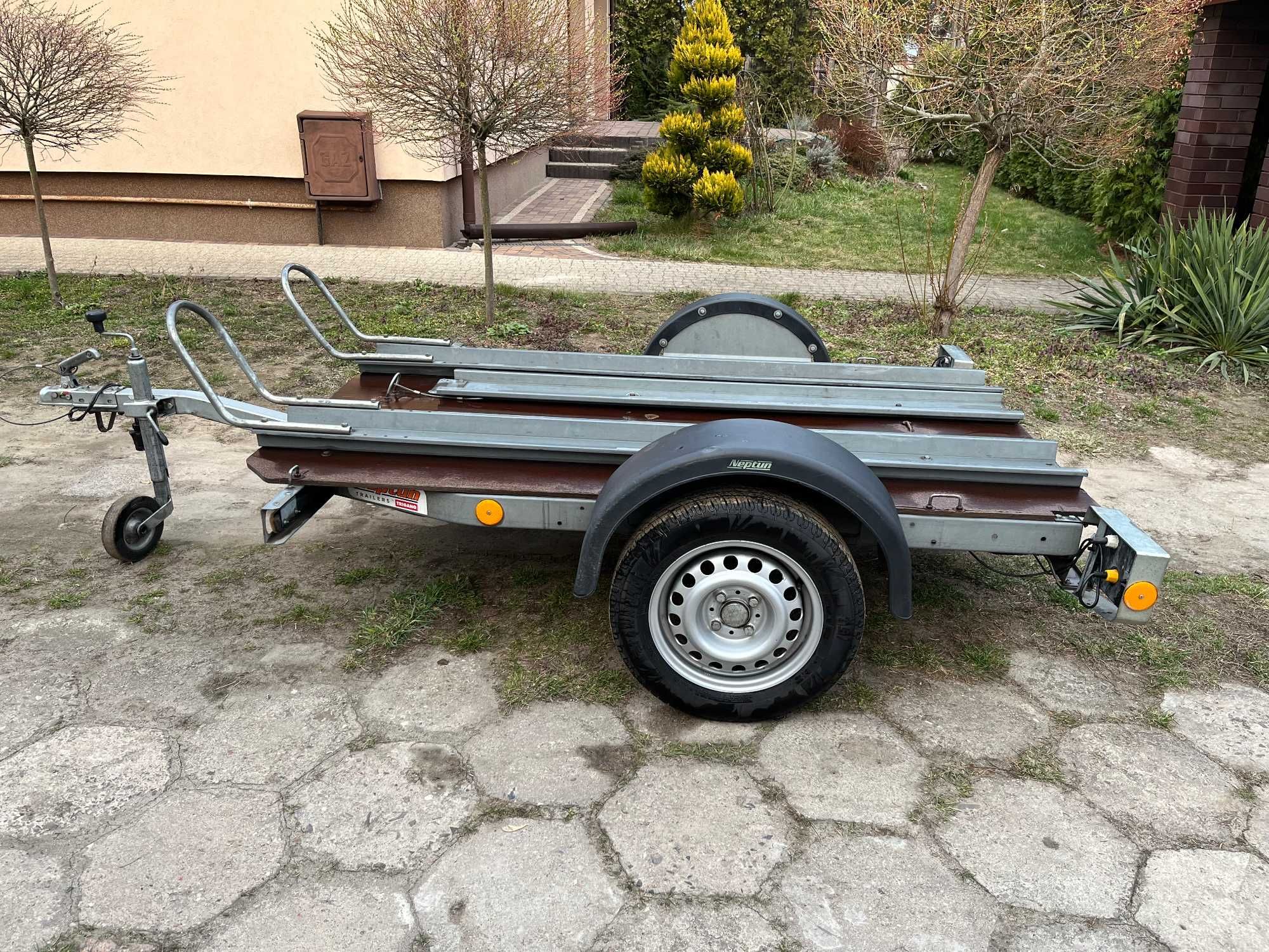 wypożyczalnia przyczepa przyczepka motocykl quad towarowa platforma