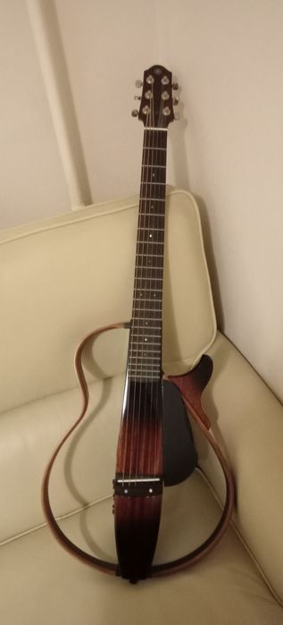 Yamaha silent guitar slg200s