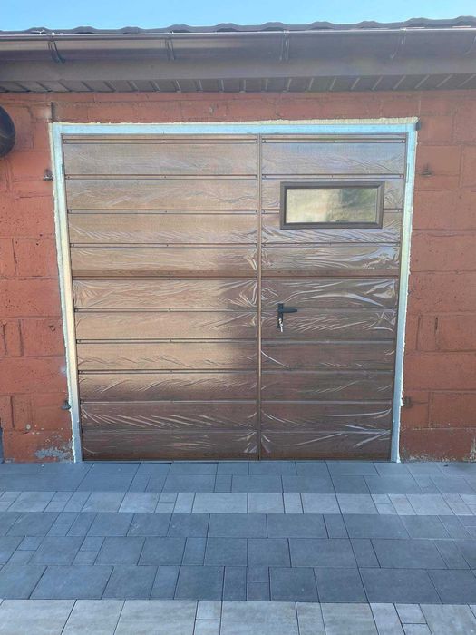 Brama garażowa Drzwi stalowe Bramy garażowe do muru Brama na wymiar