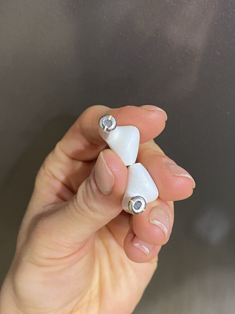 AirPods оригінальні