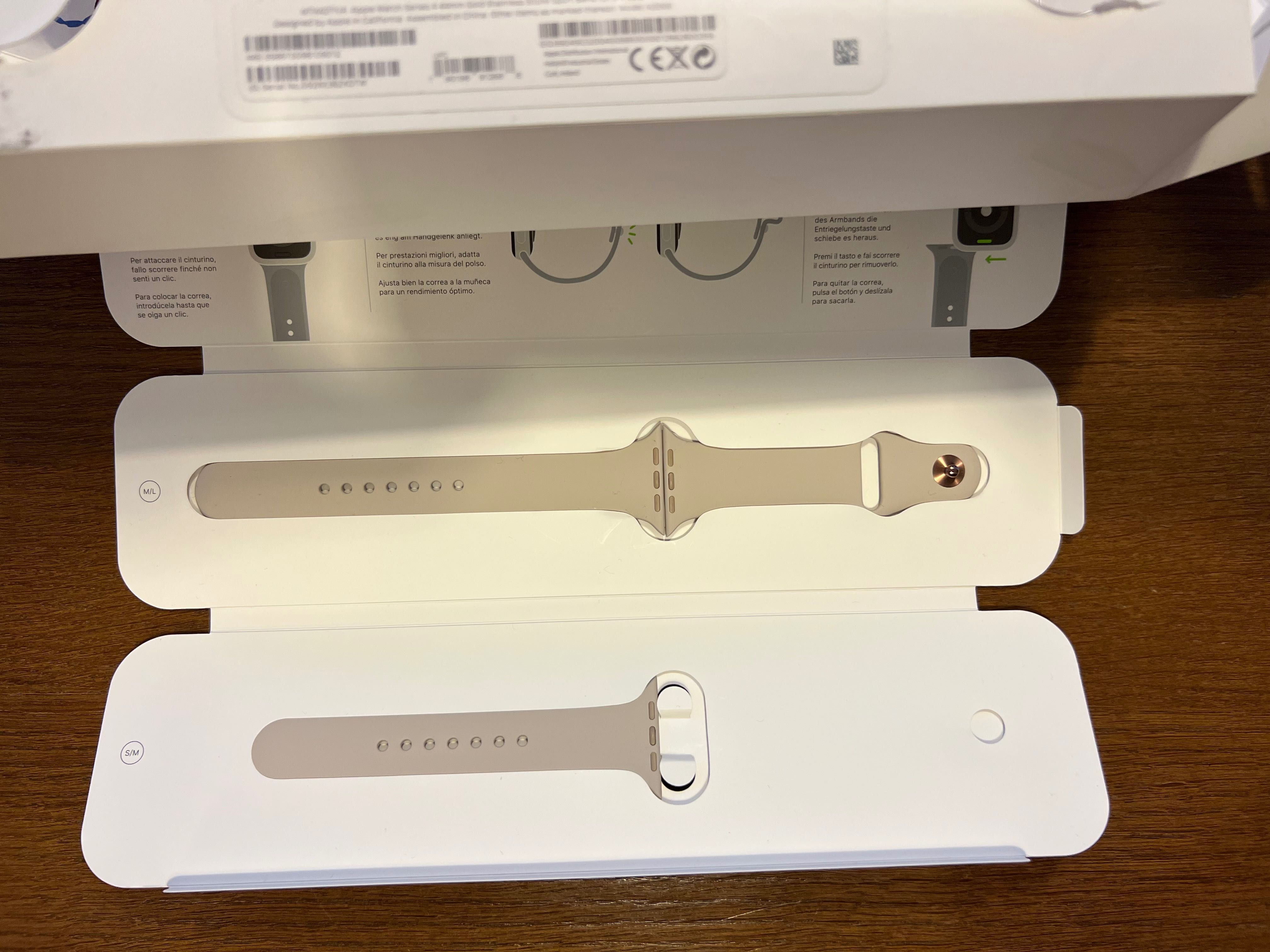 Apple Watch Series 4 44mm Gold Stainless Steel LTE