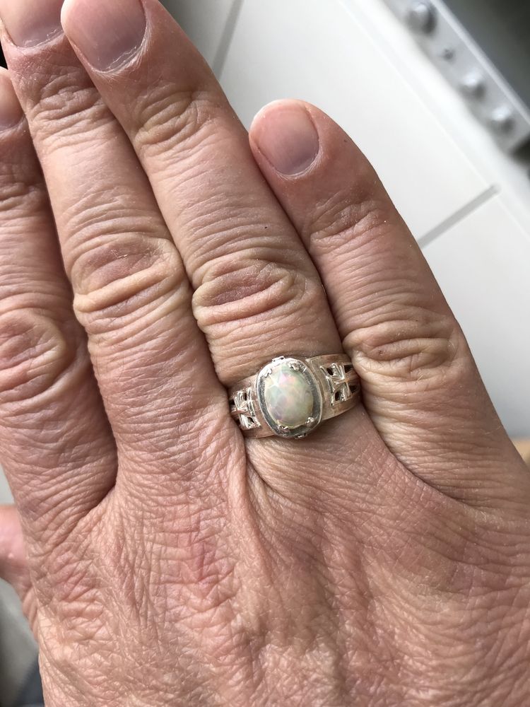 Перстень кольцо мужское опал серебро