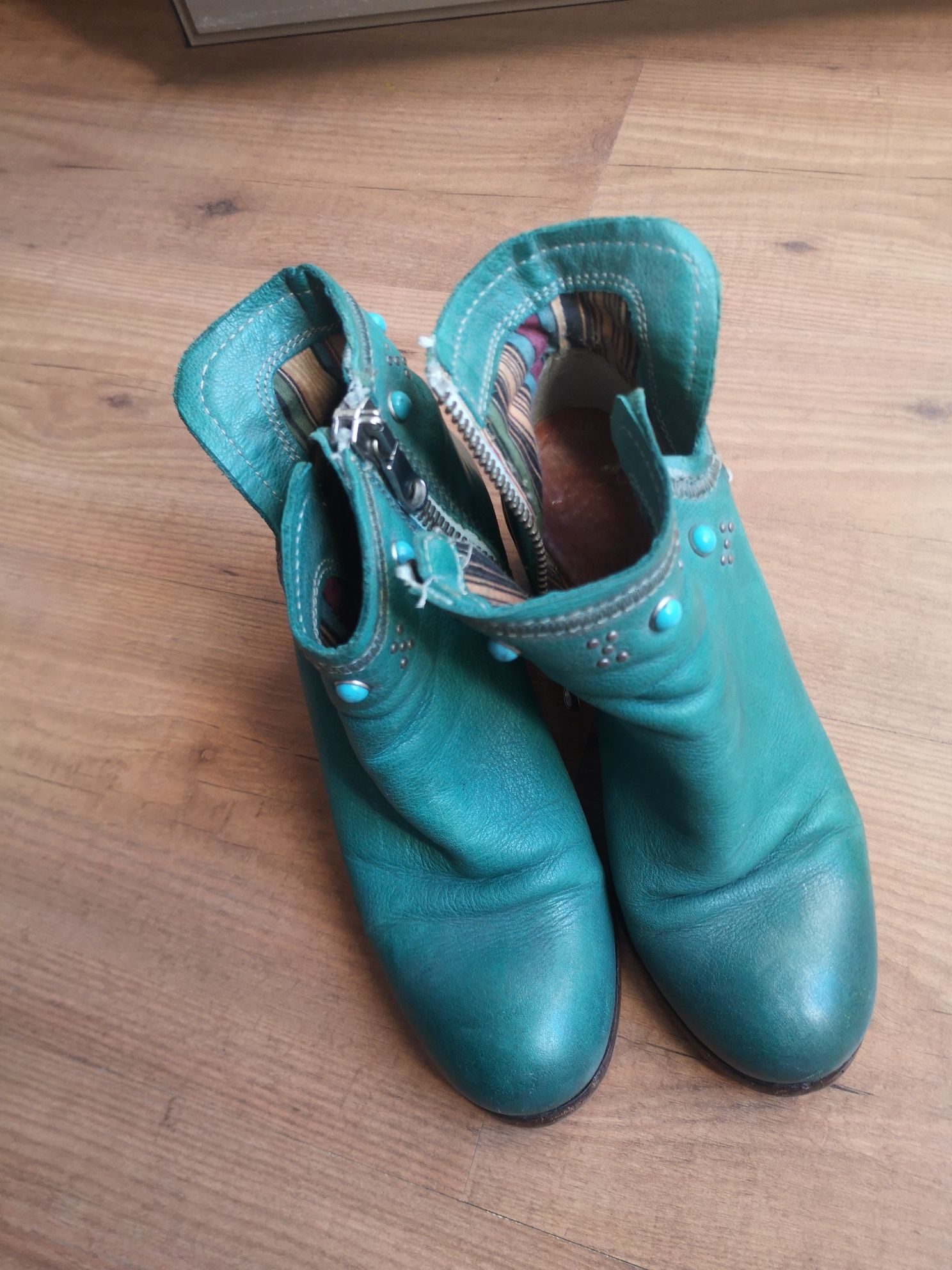 Botas Felmini originais cor menta