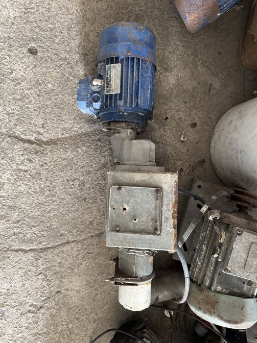 Motoreduktor - paszociągu spirala 90mm - duński