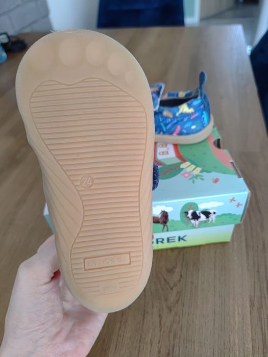 Buty di przedszkola, Kapcie, Mazurek, 24