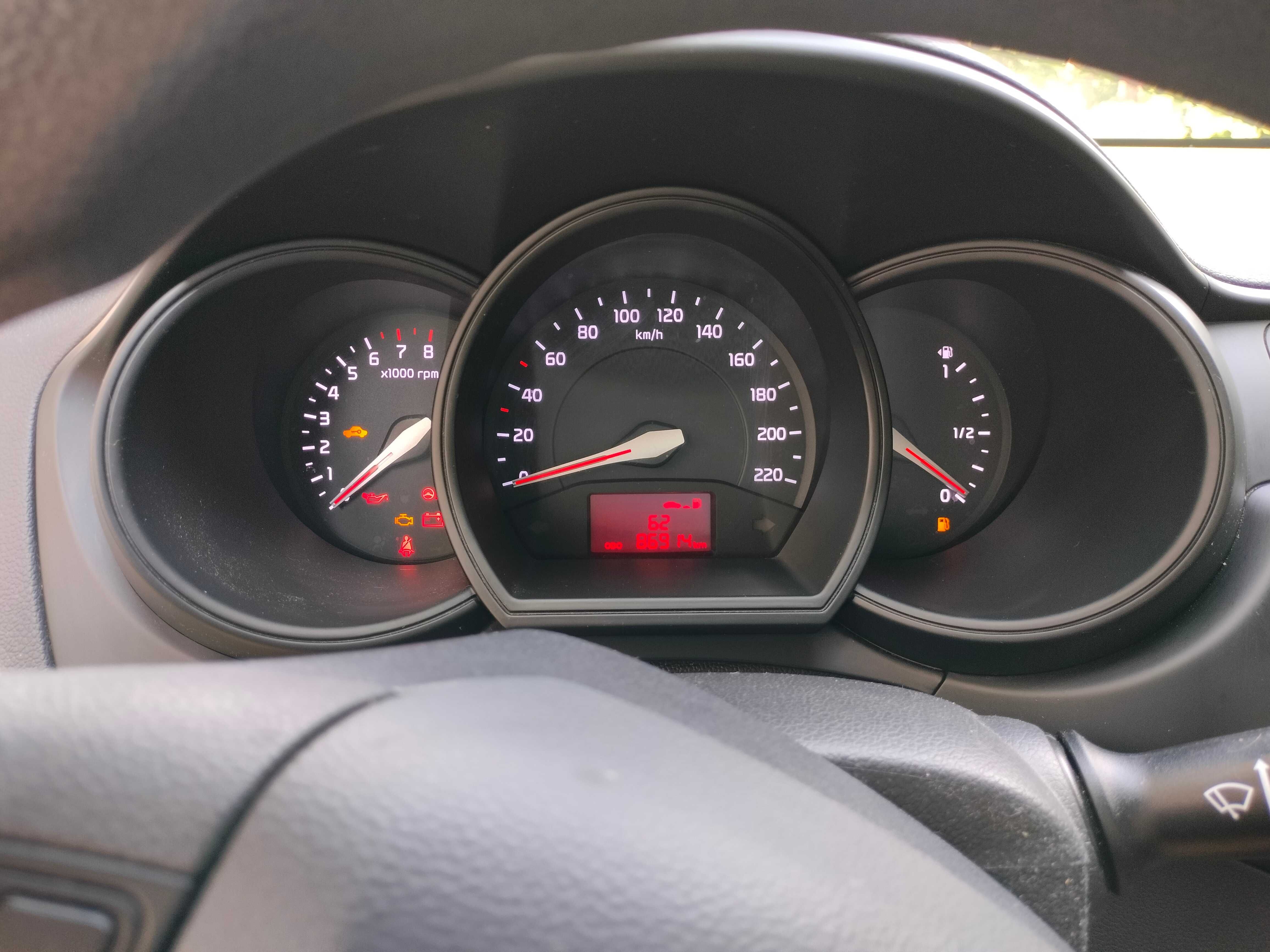 Sprzedam samochód Kia Rio 2012 r