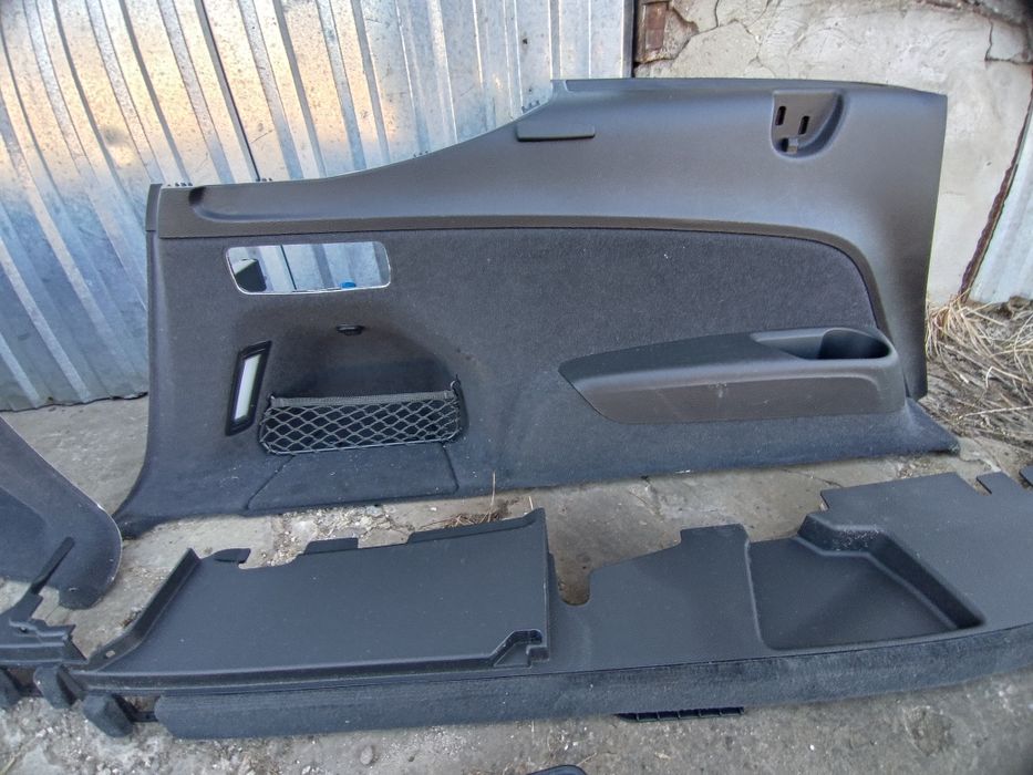 Обшивка багажника ауді ку7 4м audi q7 4m