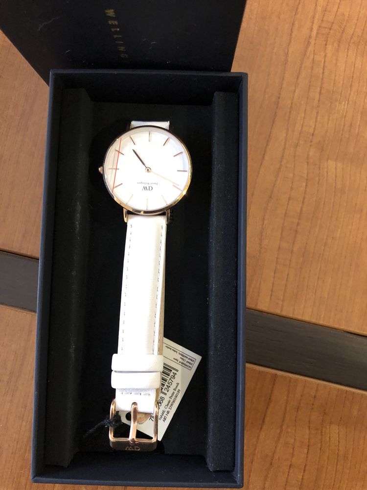 Relógio Daniel Wellington novo