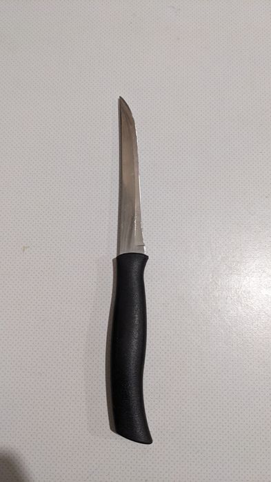 Кухонний ніж Tramontina