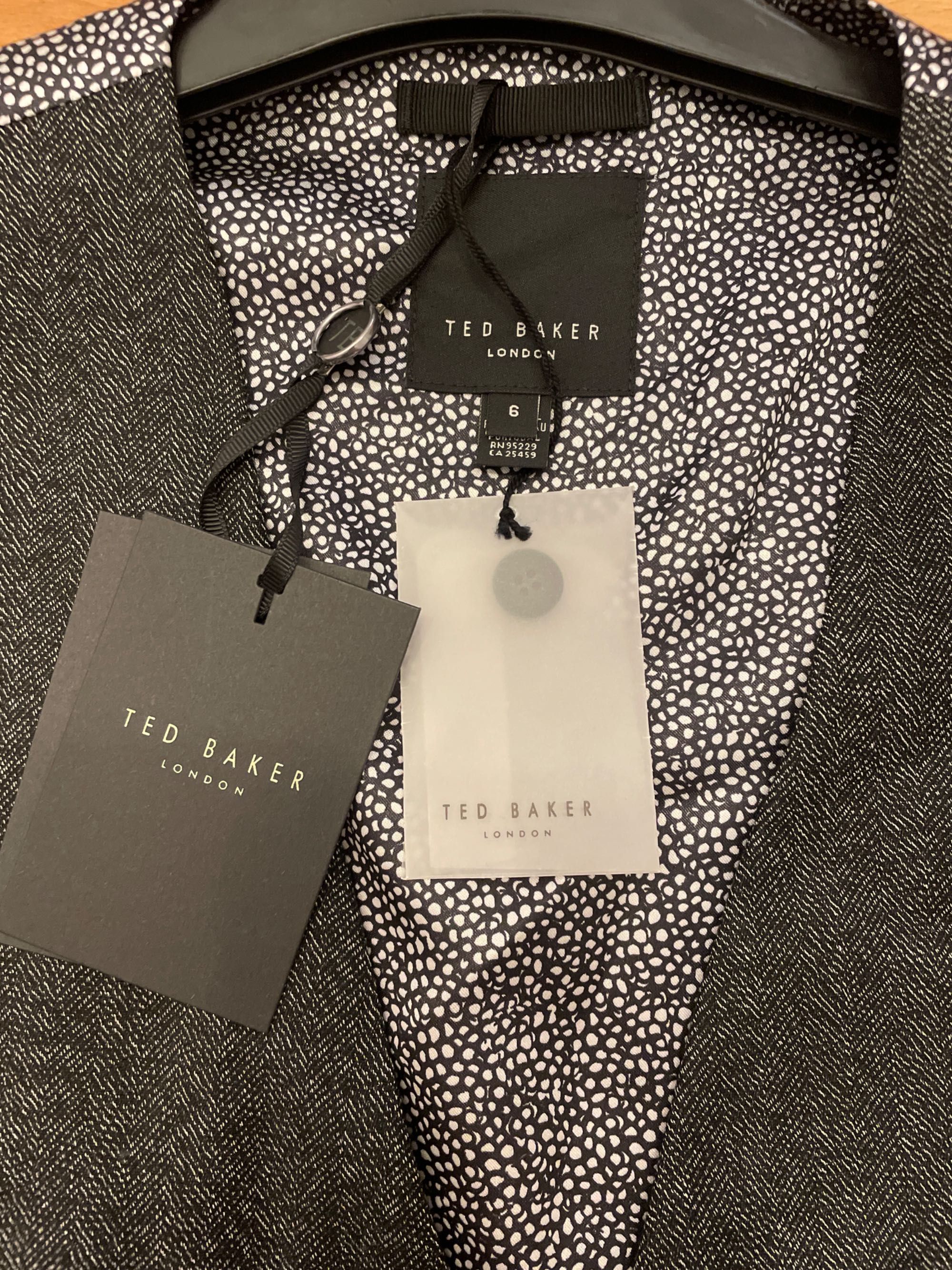 Nowa kamizelka Ted Baker