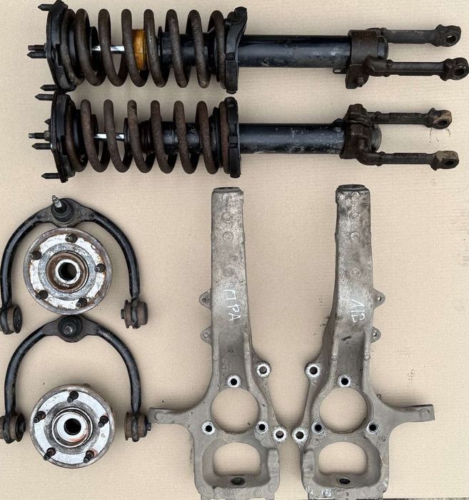 Поворотній Кулак Jeep Grand Cherokee WK1 3.0 crd 2005/2010 Розборка !!