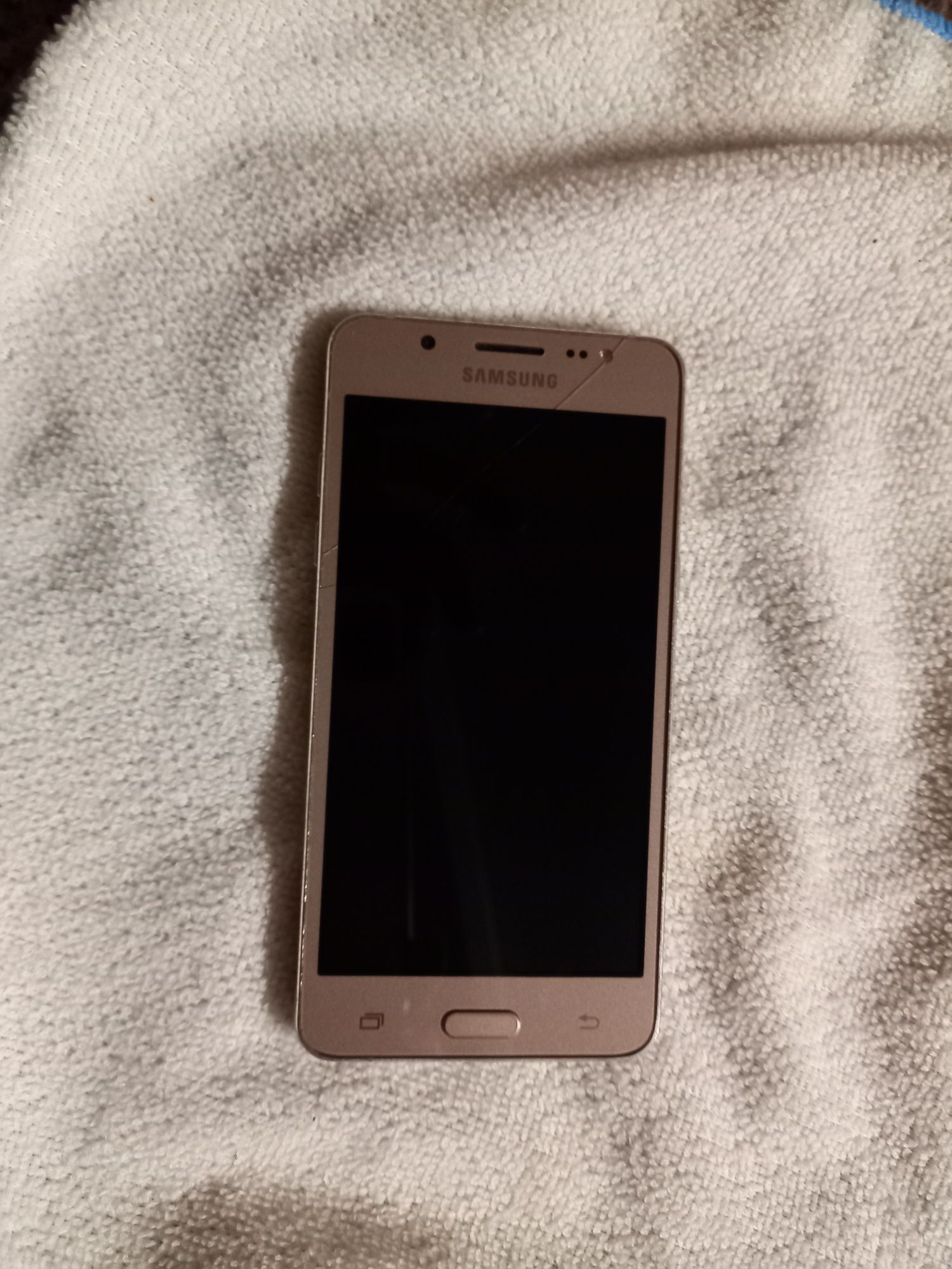 Telemóvel  Samsung Galaxy J 5 2016  a  funcionar  a óptimo preço