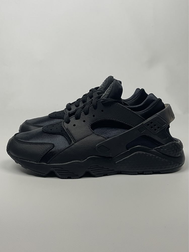 Кросівки Nike Air Huarache (EU 44) оригінал чоловічі чорні DD1068-002