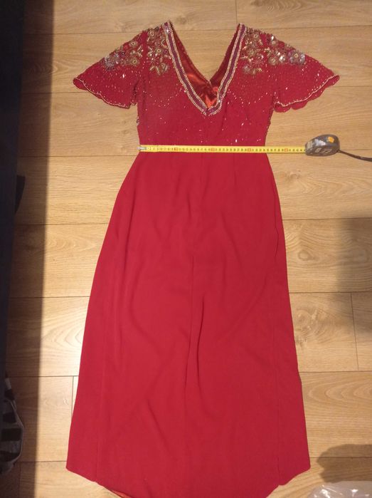 Sukienka czerwona 36 śliczna cekiny ozdoby bal andrzejki glamour