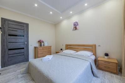 Двухкомнатная квартира посуточно в ЖК Комфорт таун-18-555.biz.ua