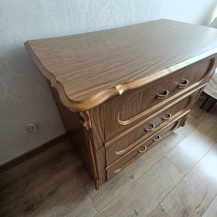 Stara drewniana komoda szafka kredens vintage