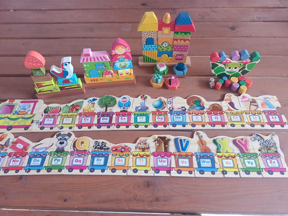 Zestaw drewnianych zabawek,układanki,klocki,magnes,puzzle