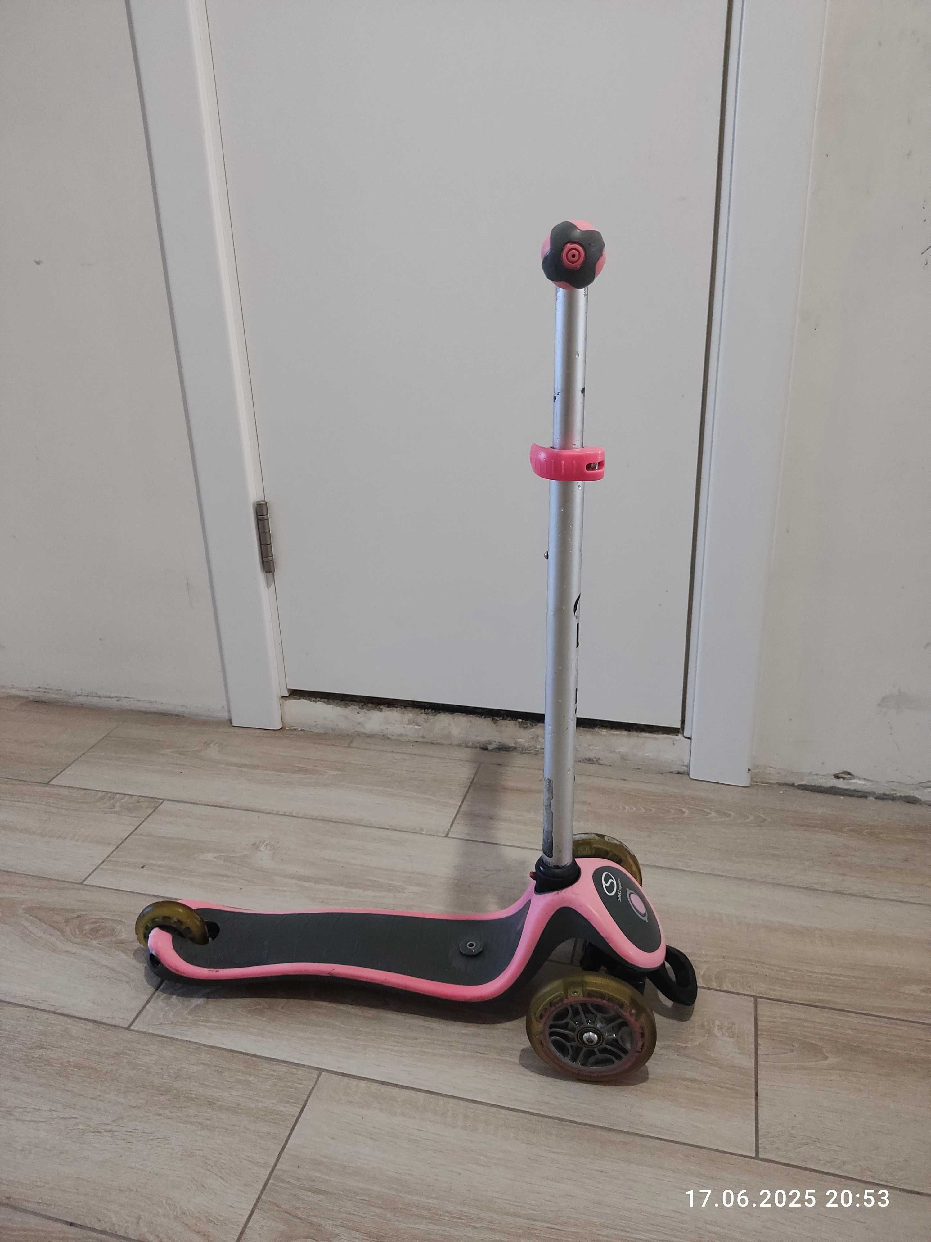 Самокат-велобіг Globber EVO 4 in 1 Plus Lights (рожевий)