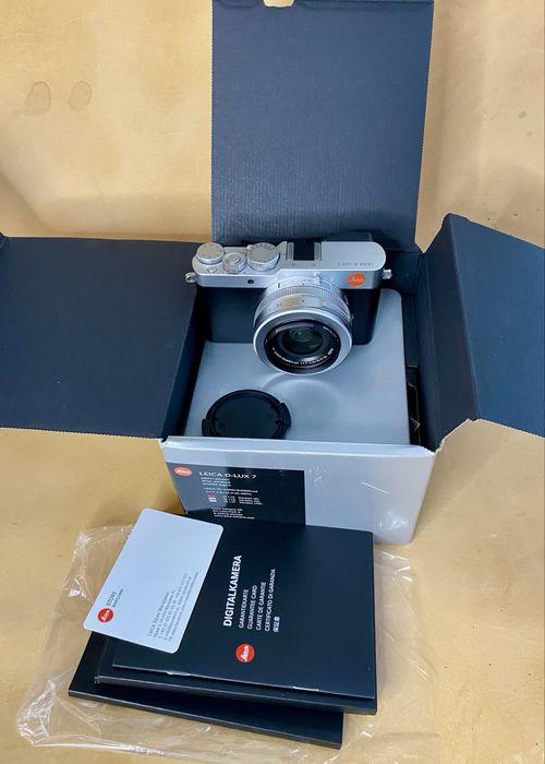 Aparat fotograficzny Leica D-Lux 7