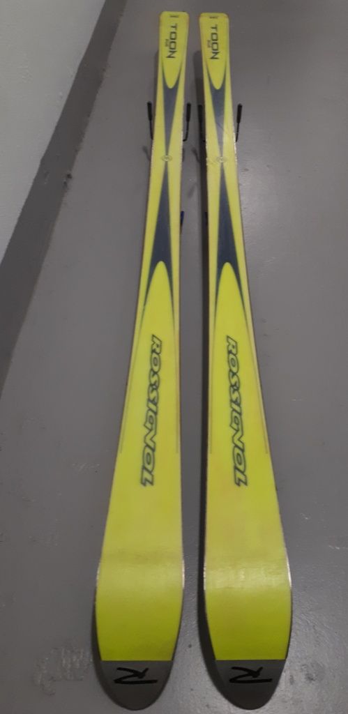 Narty Rossignol toon wide 184cm