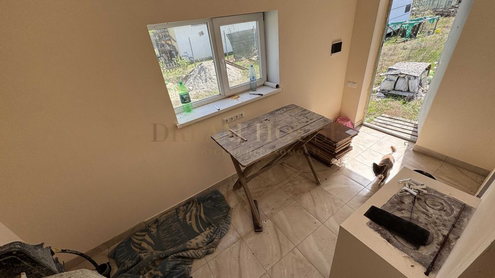 Дача на 10 сотках під Києвом