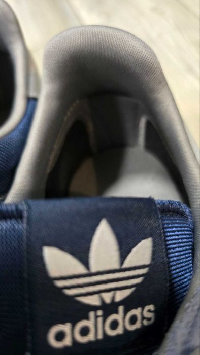 Кросівки чоловічі Adidas р.44