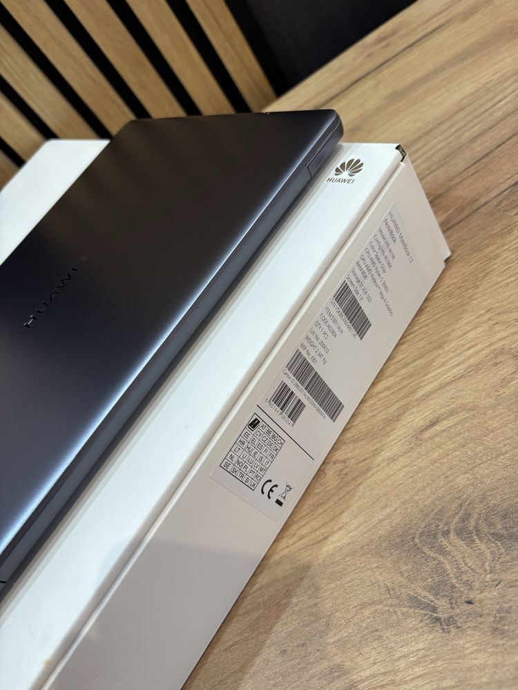 Huawei MateBook 13 AMD Series IGŁA