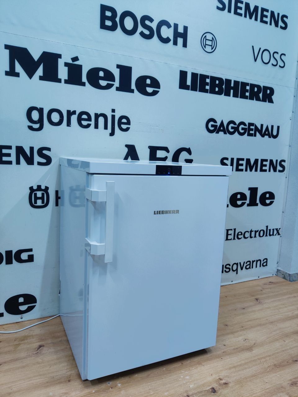 Компактна морозильна камера Liebherr™ Fci 1624. Wi-Fi . 2024 рік.
