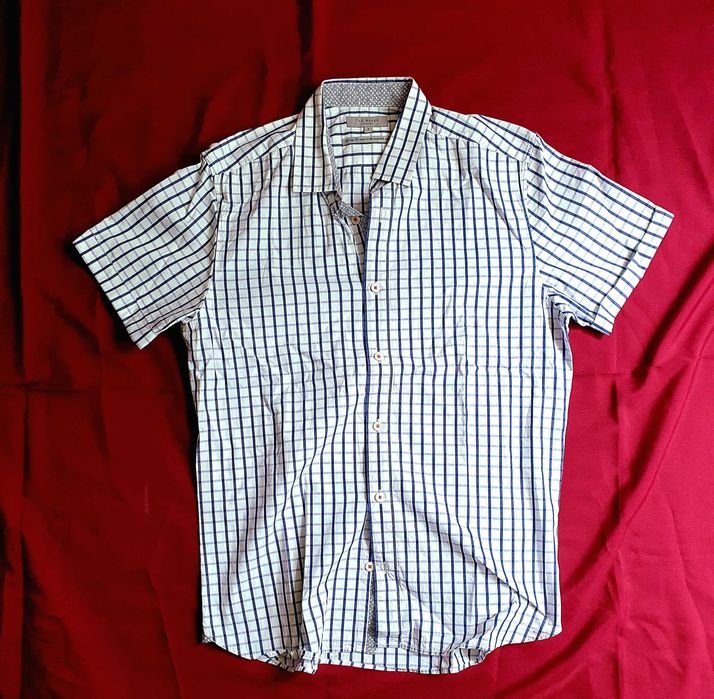 Продам оригинальную поло т-шотку летнюю рубашку от Ted Baker