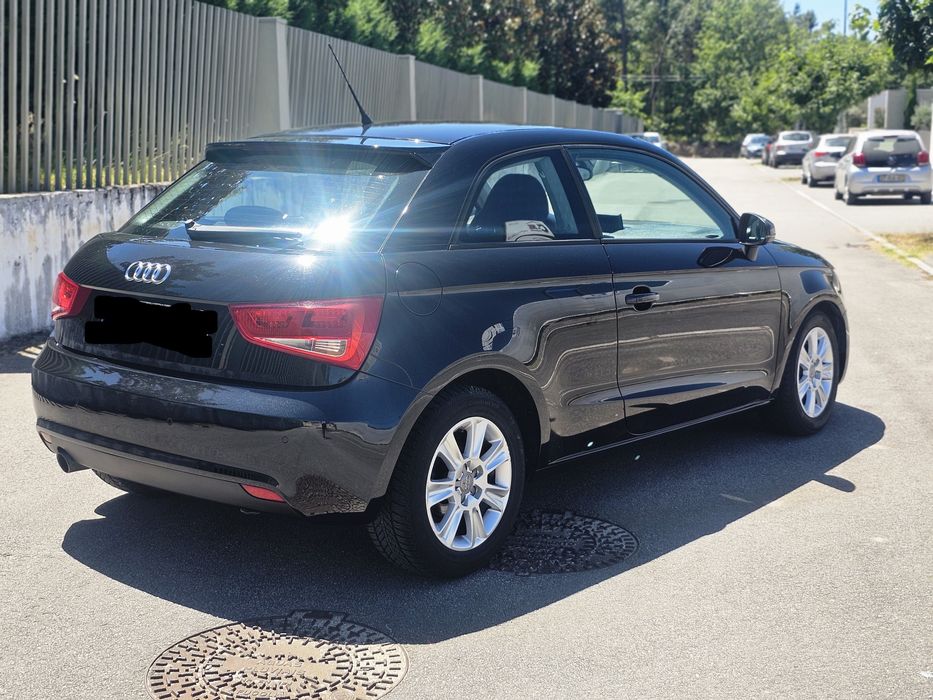 Audi A1 1.6 Tdi S.Line — foto 4