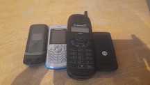 Vendo vario telemoveis para pecas 4 euros cada envio por ctt a partr 4