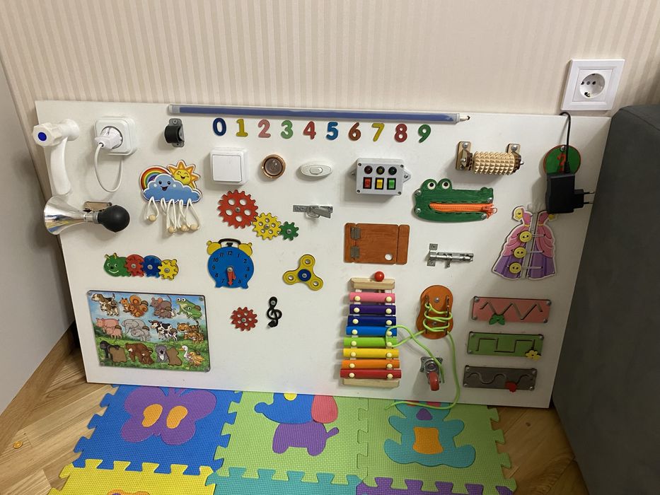 Бізі борд дитячий