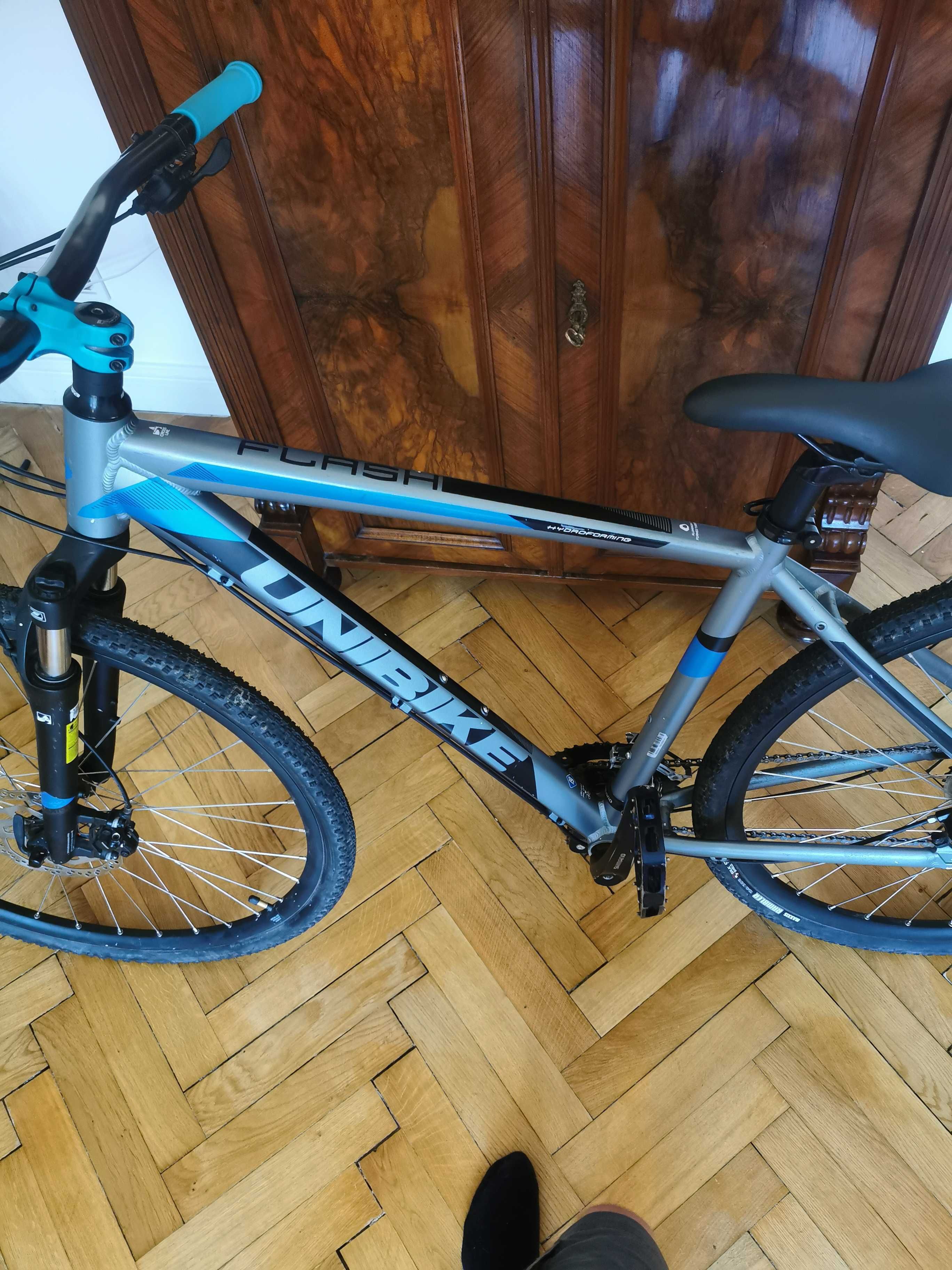 rower Unibike Flash z 2023 roku rama 19cali z gwarancją