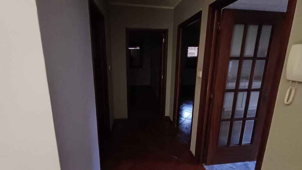 Apartamento T1 usado• Rés do Chão Elevado • 65 m² • Vila Nova de Gaia