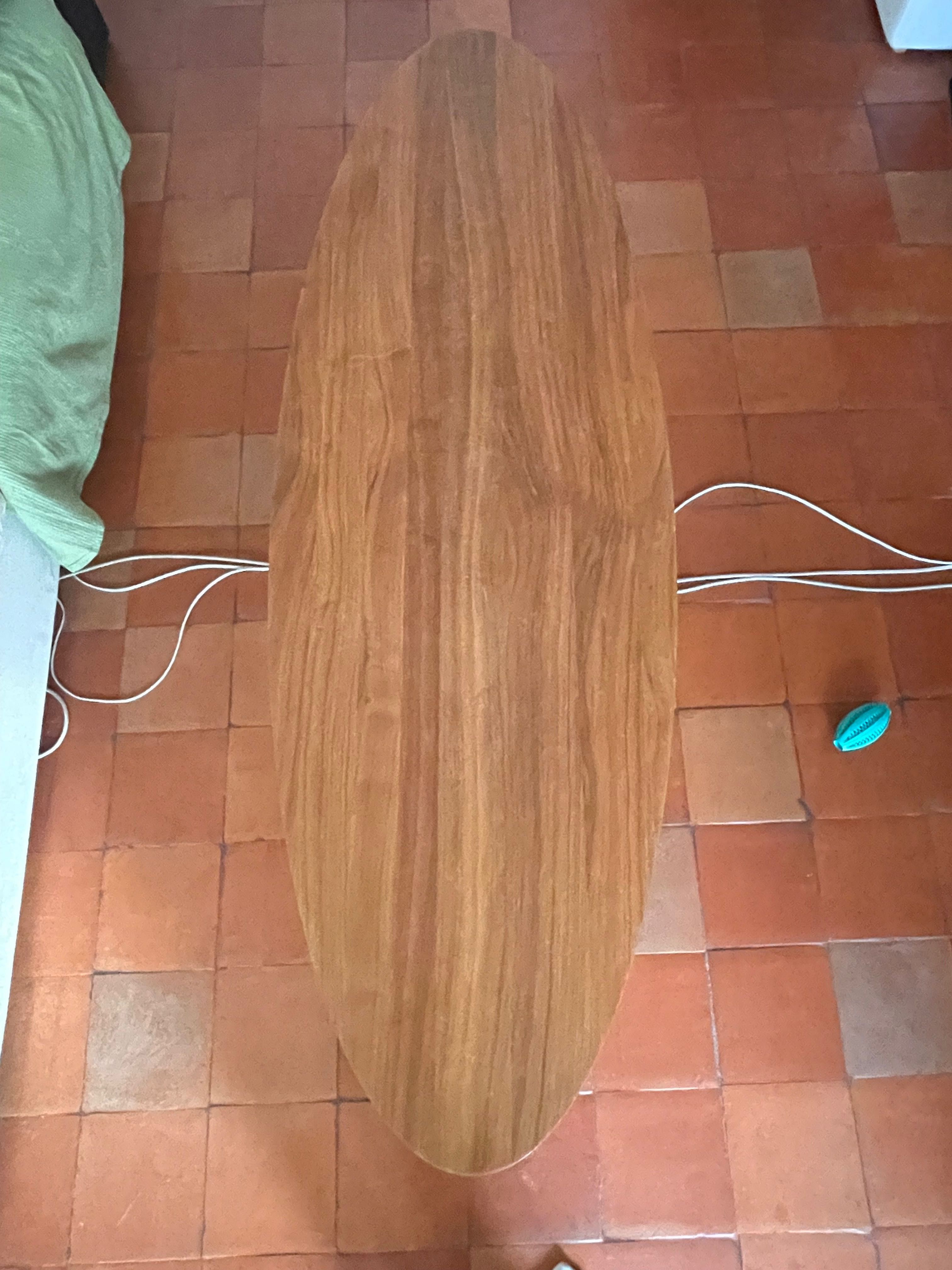 Mesa centro de sala de madeira